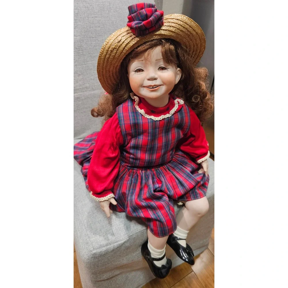 Dianna Effner Expressions Kayla II Porcelain Doll 28